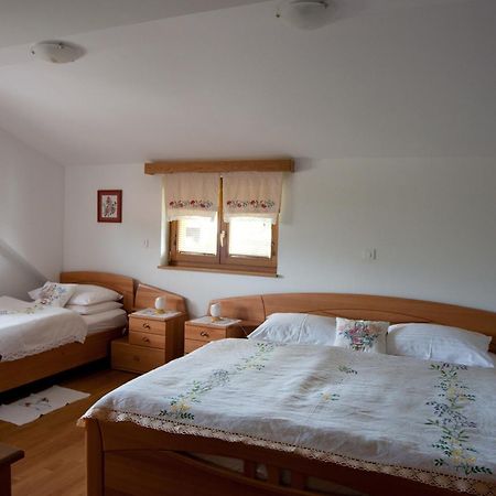 Tourist Farm Ob Izviru Krupe Villa Semic Ruang foto